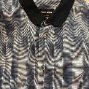 Giorgio Armani Men's Navy and White Patterned Shirt